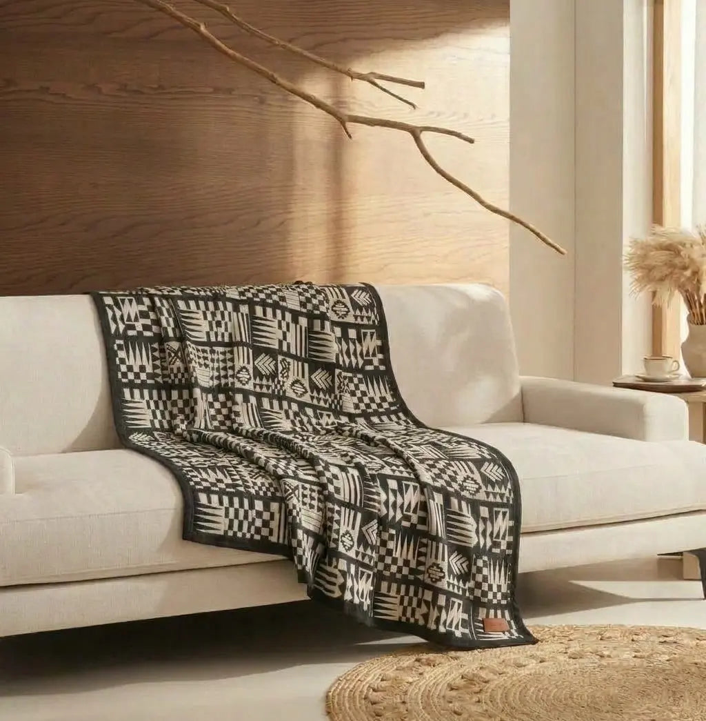 The Art of Layering: Southwestern Geometric Prints for a Harmonious Slow-Living Home